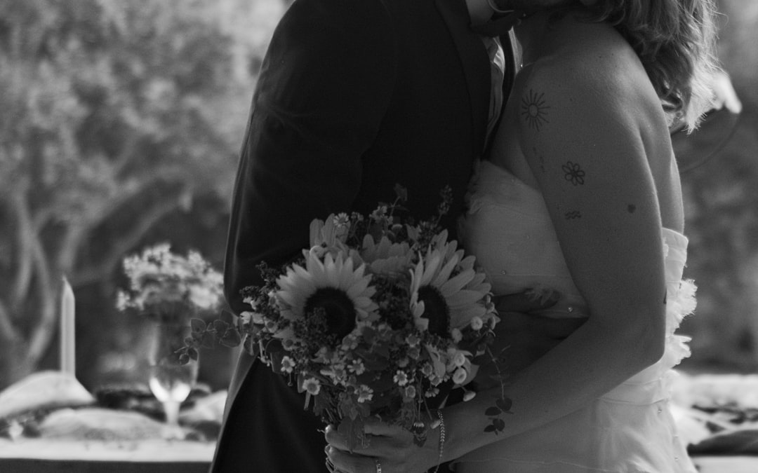 Photo wedding attire